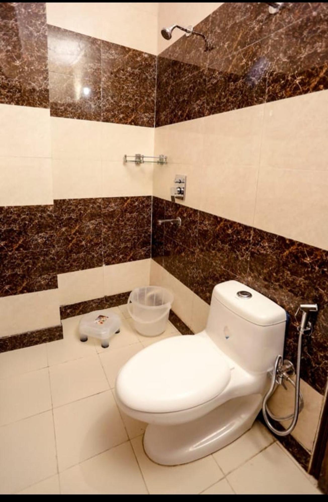 Airport Hotel Edge Home Stay Nowe Delhi Zewnętrze zdjęcie