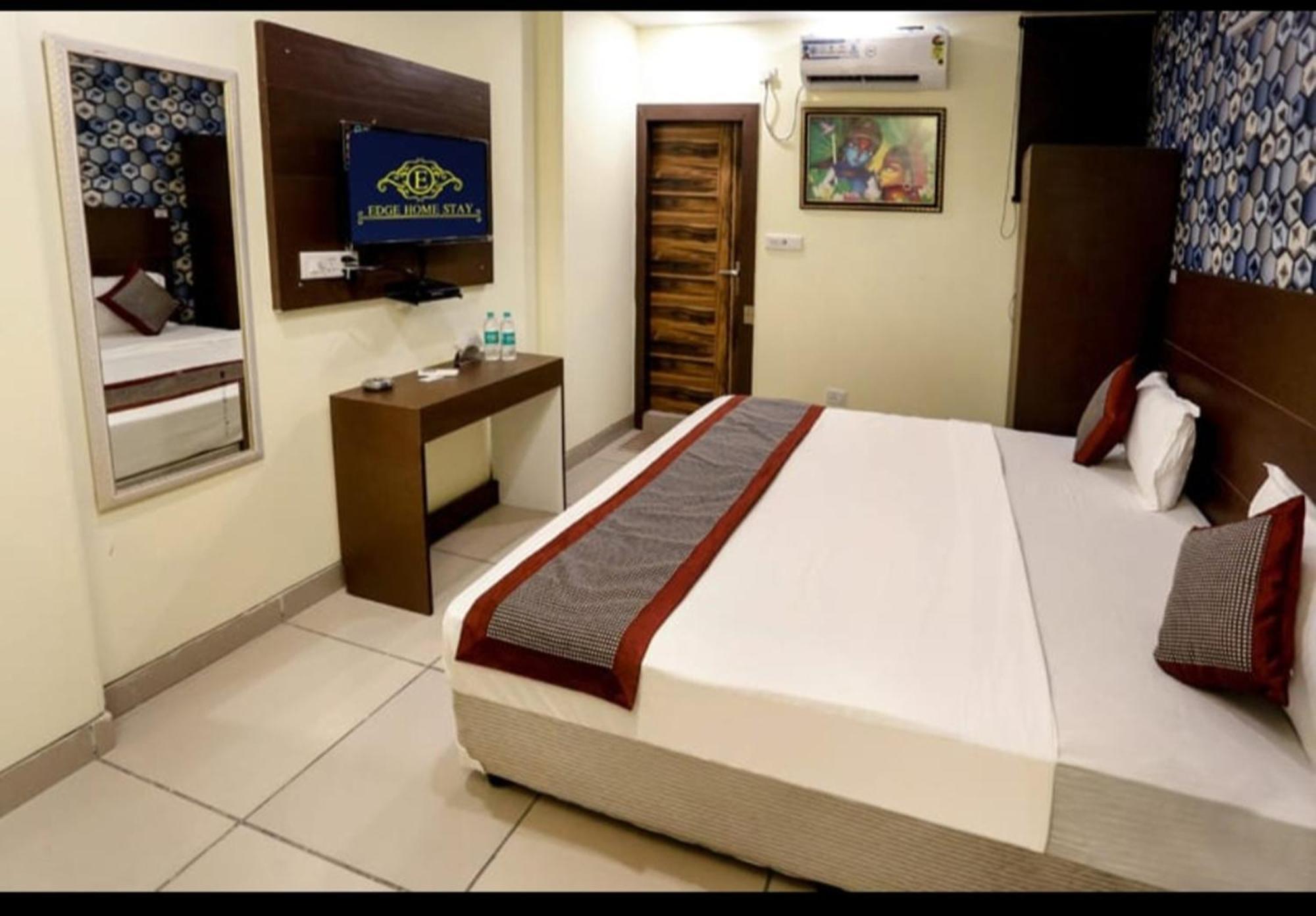 Airport Hotel Edge Home Stay Nowe Delhi Zewnętrze zdjęcie