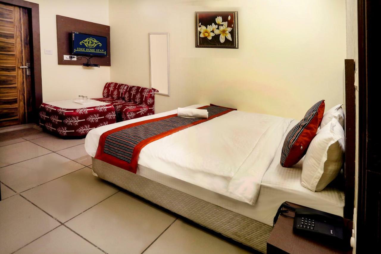 Airport Hotel Edge Home Stay Nowe Delhi Zewnętrze zdjęcie